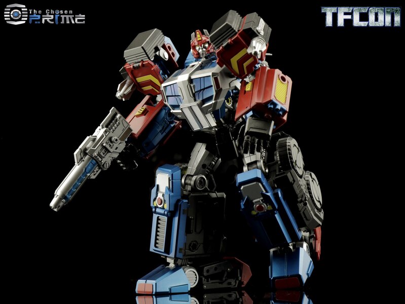 Planet X PX 14B Helios Powered Convoy TFCon Edition  (11 of 24)
